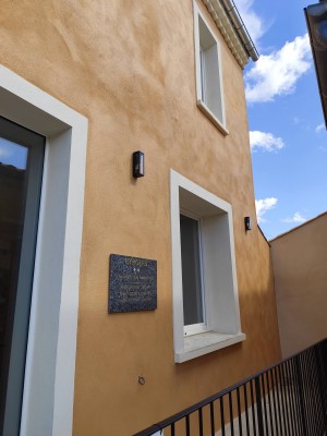 Enduit des façades ton abricot